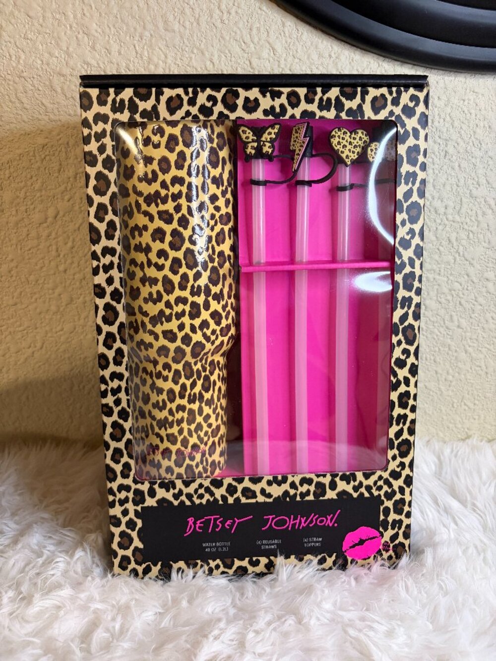Betsey Johnson Leopard Print 40oz Tumbler & Straw Box Set NWT